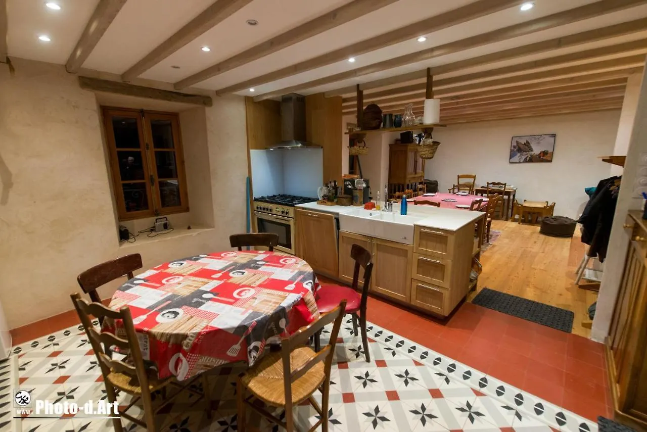 Holiday home Maison Ecologique Pleine Montagne Gedre